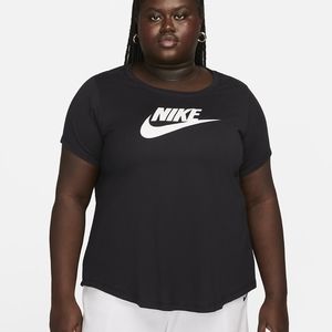 ✨️2/$20 Nike Essentials T-Shirt